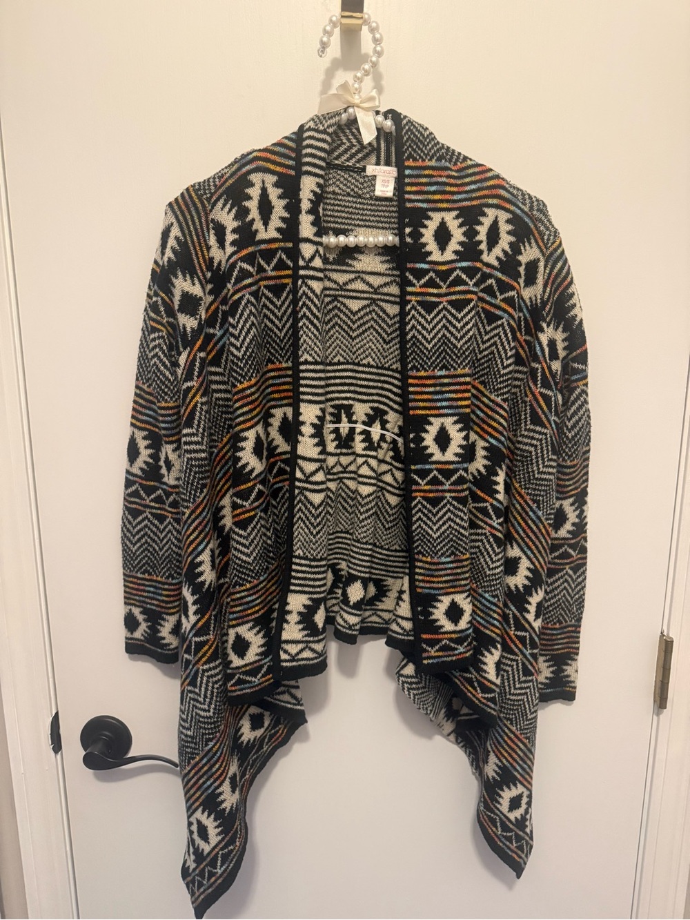 Open-Front Black and White Geometric Draped Cardigan with Multicolor Accents